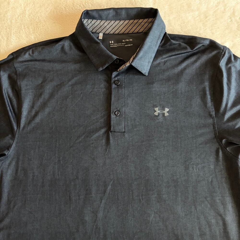 Under Armour HeatGear Men’s XL Golf Polo Black Gray Textured Loose Fit Stretch